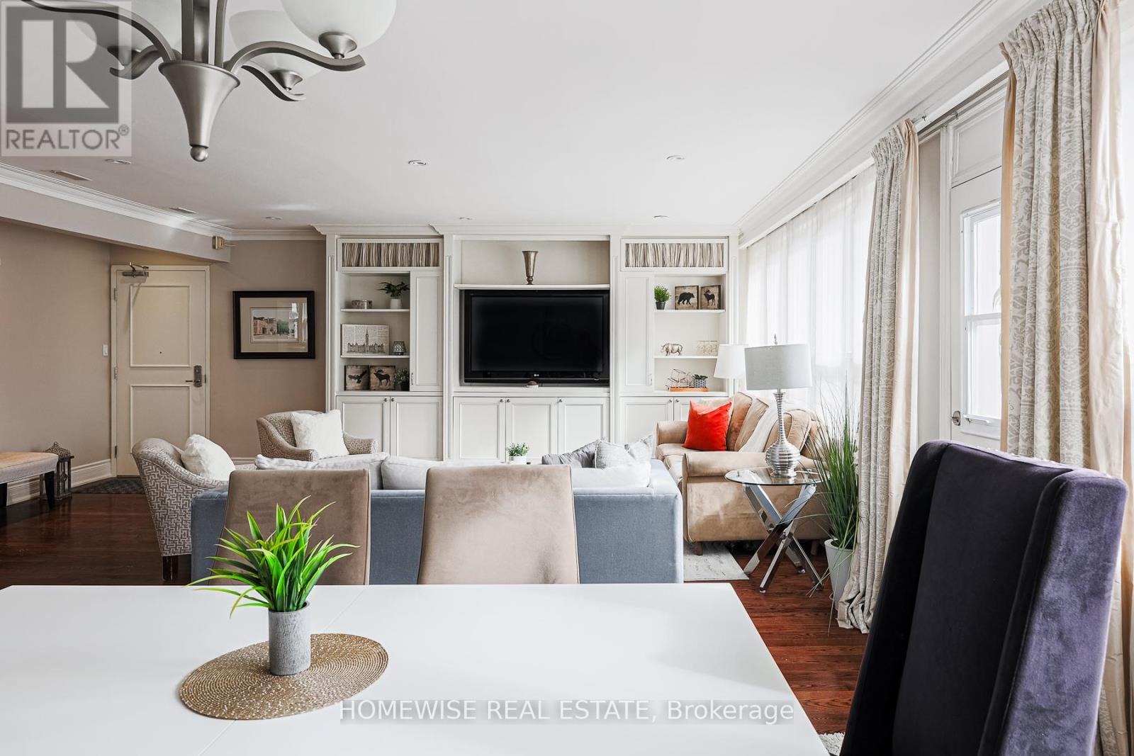 Photo 20 of 4 8 Ridge Hill Drive, Toronto ON