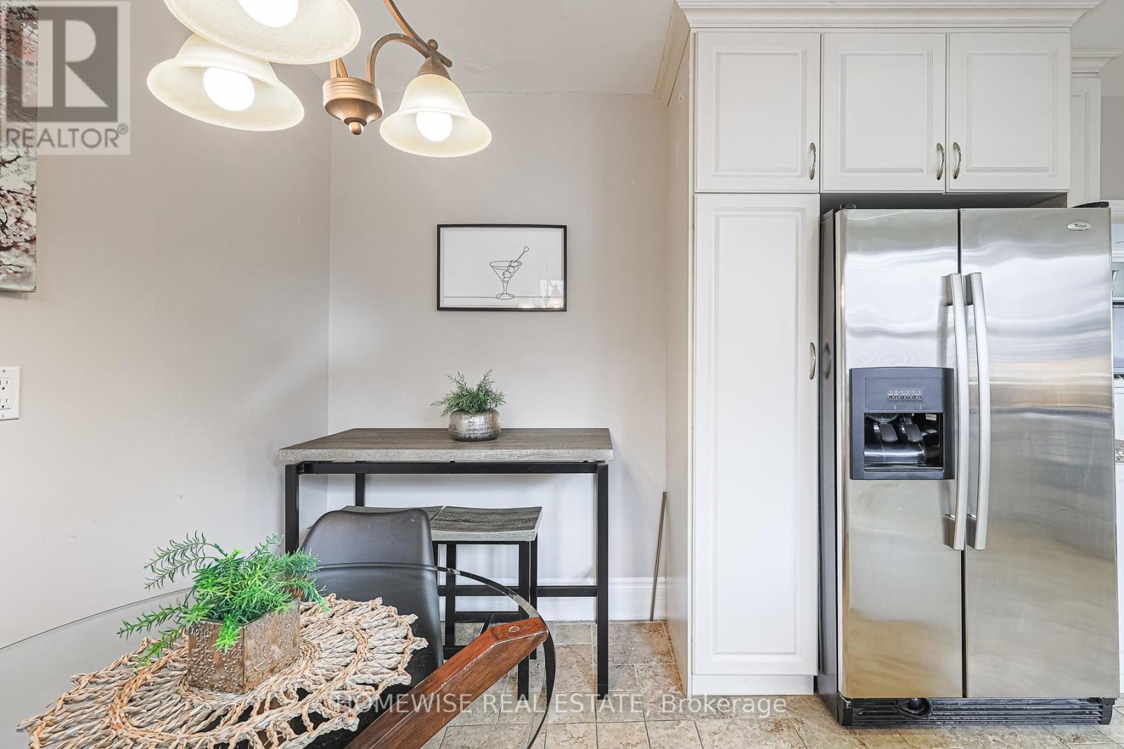Photo 23 of 4 8 Ridge Hill Drive, Toronto ON