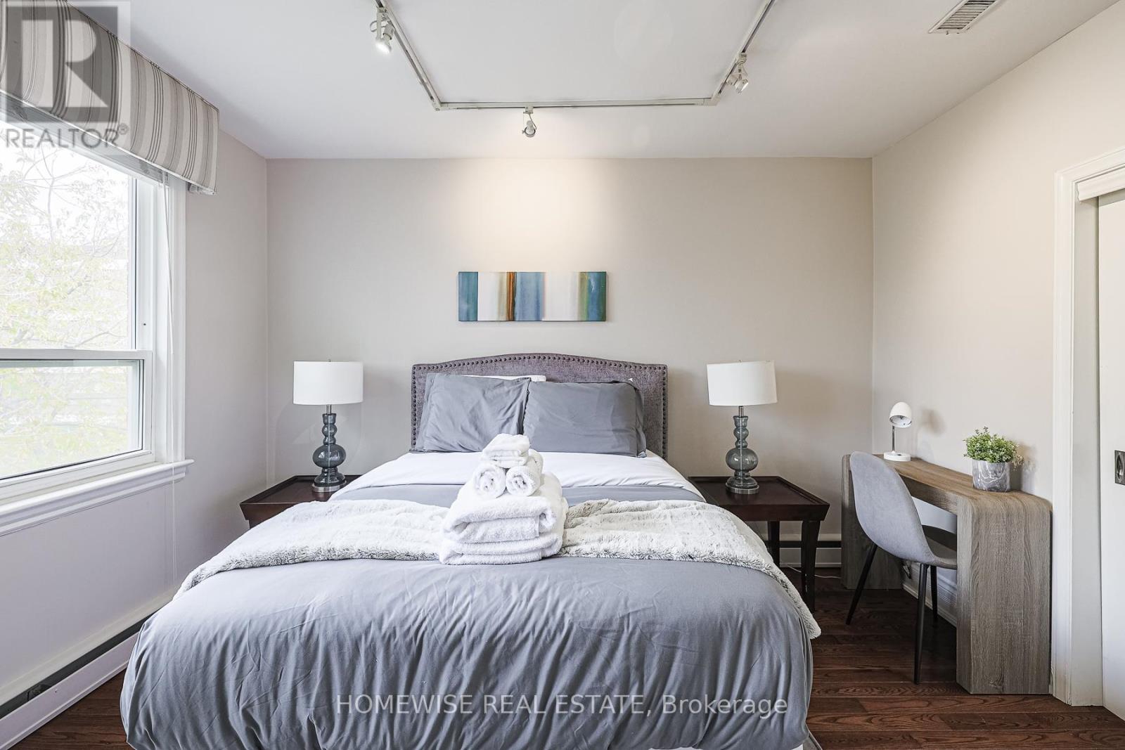 Photo 43 of 4 8 Ridge Hill Drive, Toronto ON