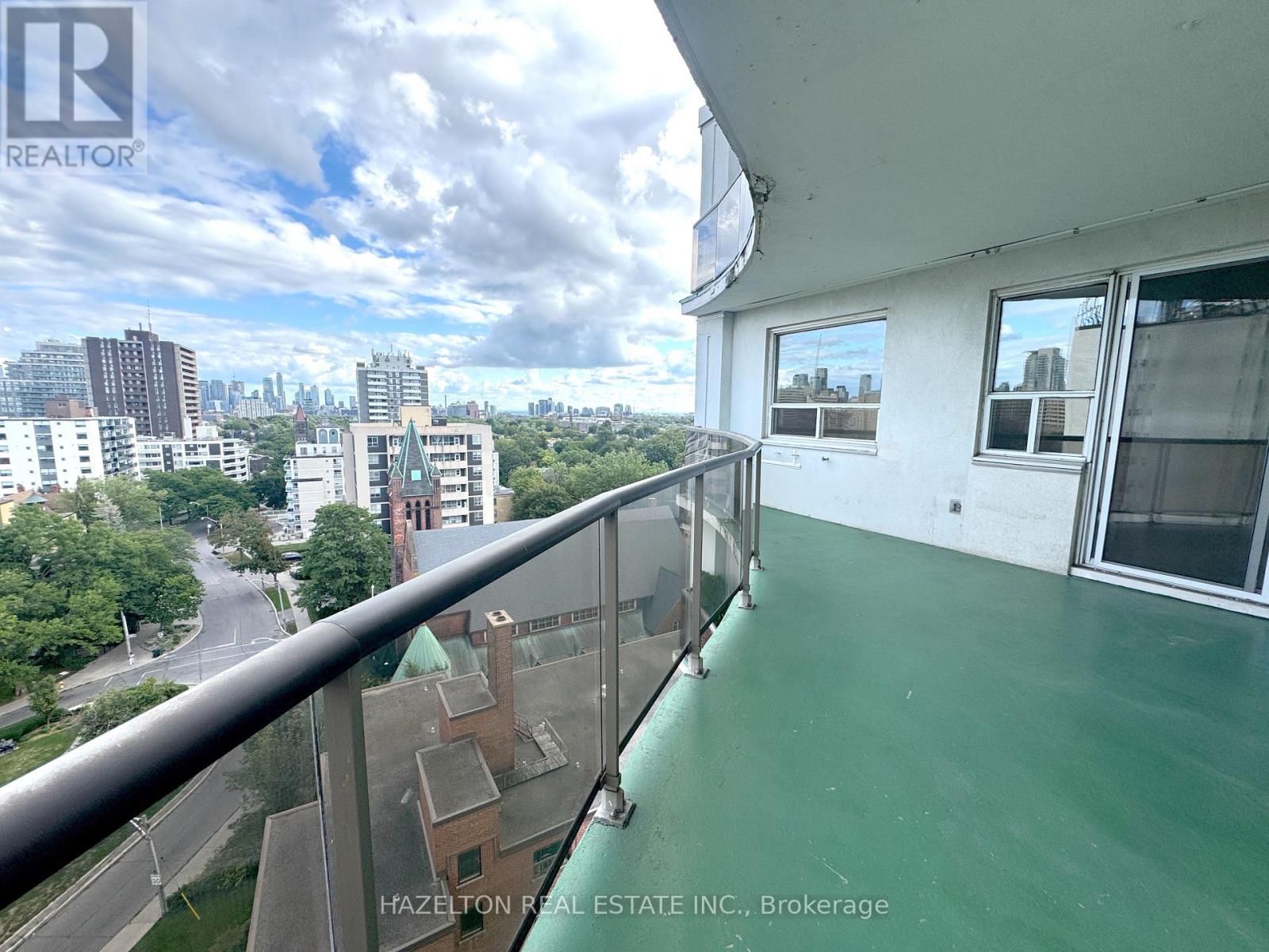 Photo 16 of 1205 44 Walmer Road, Toronto ON