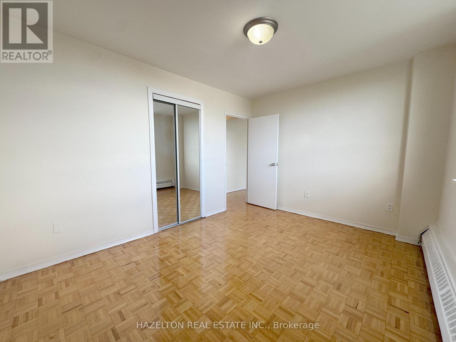 Photo 14 of 1205 44 Walmer Road, Toronto ON