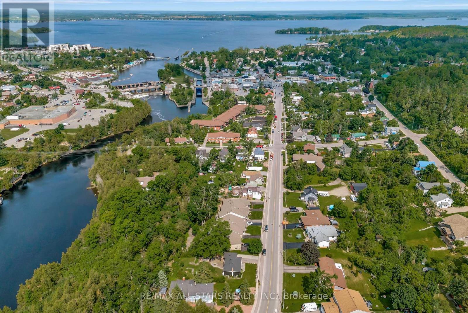 Photo 29 of 84 A Francis Street E, Kawartha Lakes ON