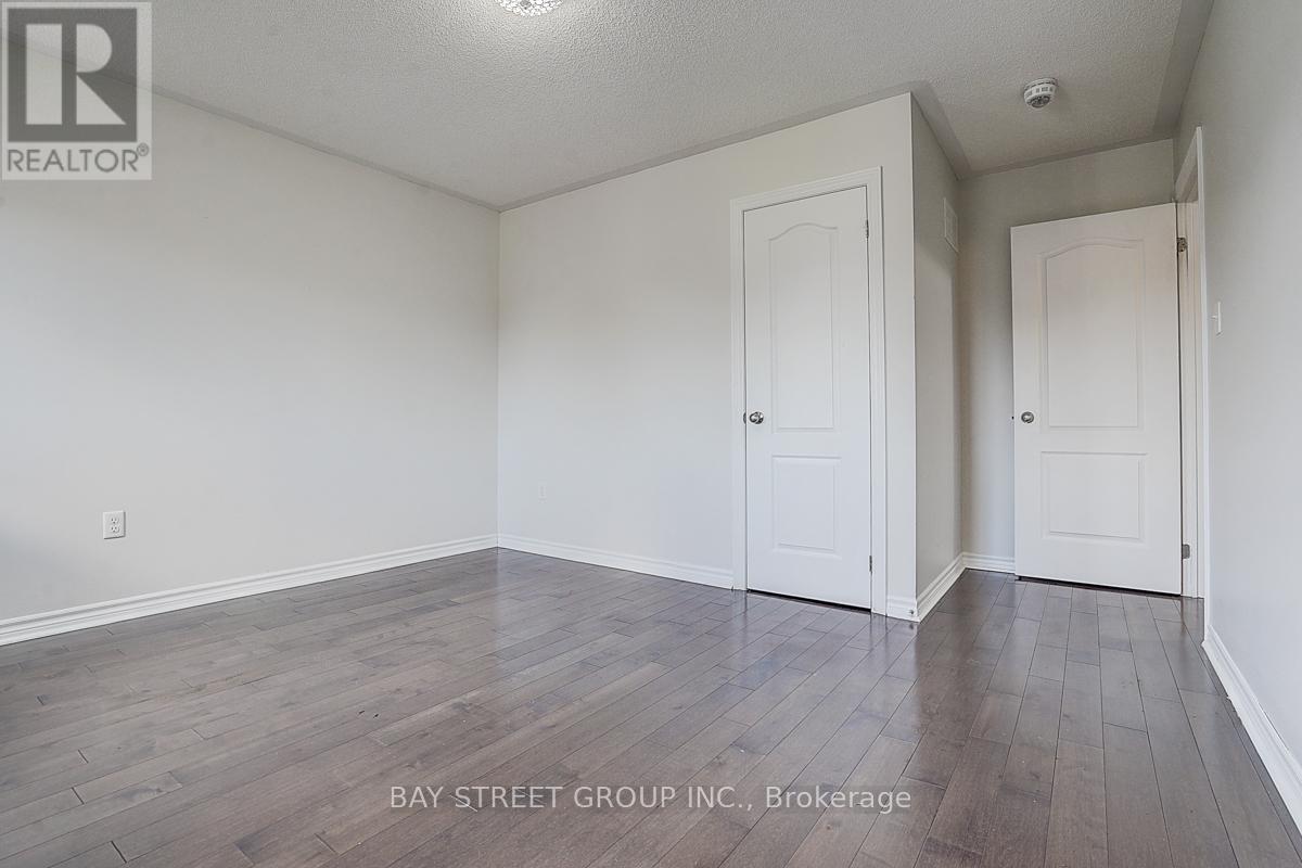 Photo 28 of 852 William Lee Avenue, Oshawa ON