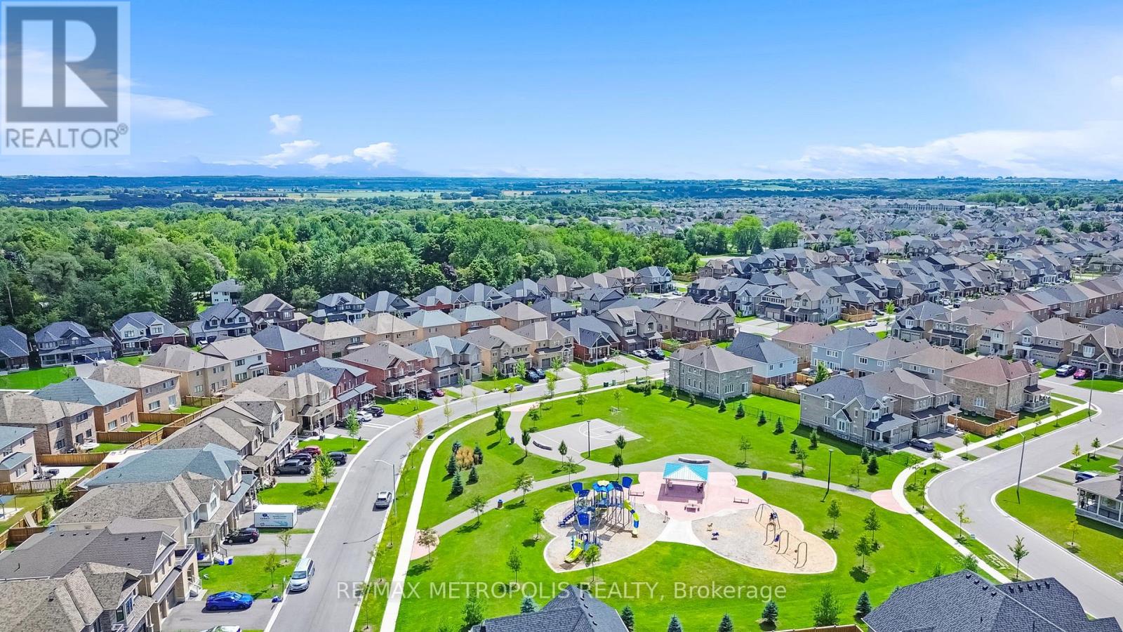 Photo 9 of Main Upper 15 Douglas Kemp Crescent, Clarington ON
