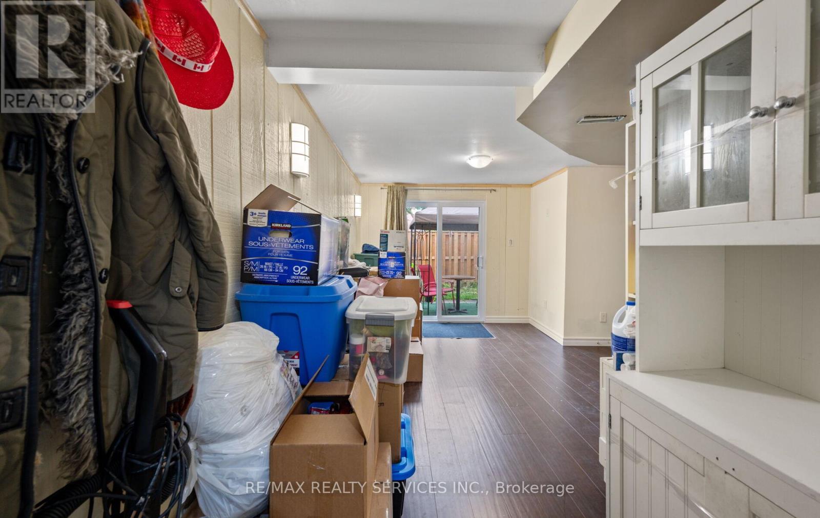 Photo 20 of 124 124 Baronwood Court, Brampton ON