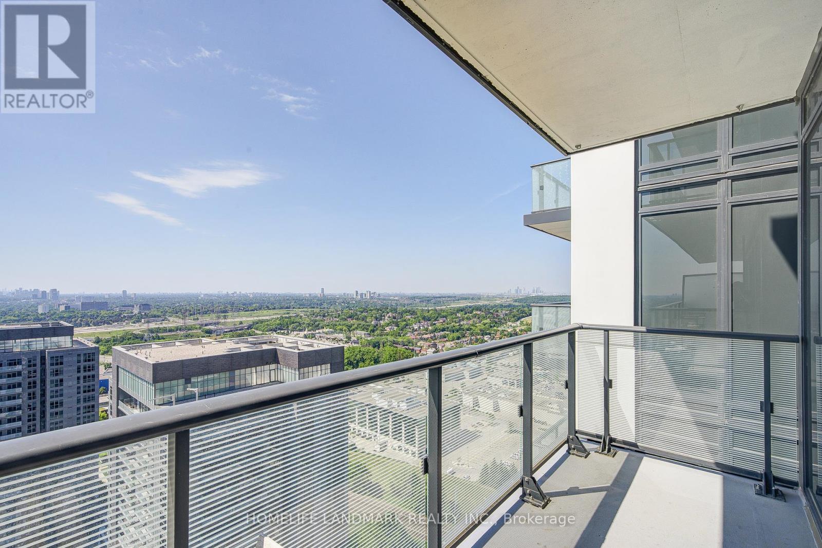 Photo 25 of 2709 105 Oneida Crescent, Richmond Hill ON