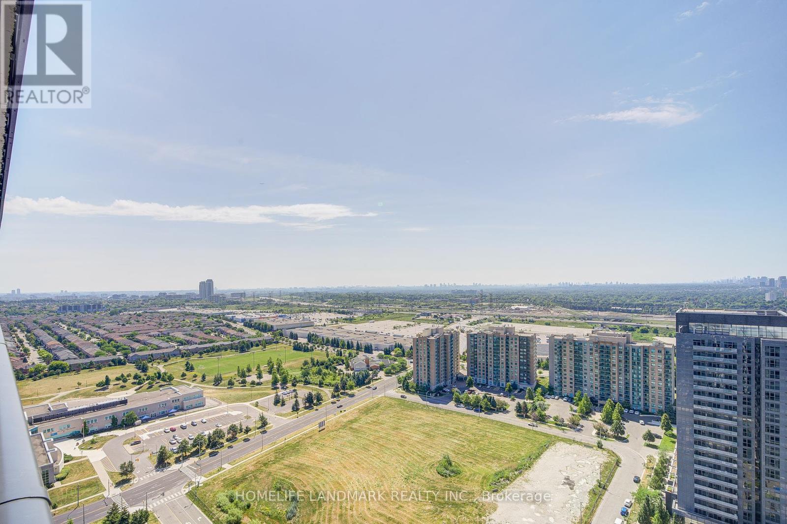 Photo 26 of 2709 105 Oneida Crescent, Richmond Hill ON