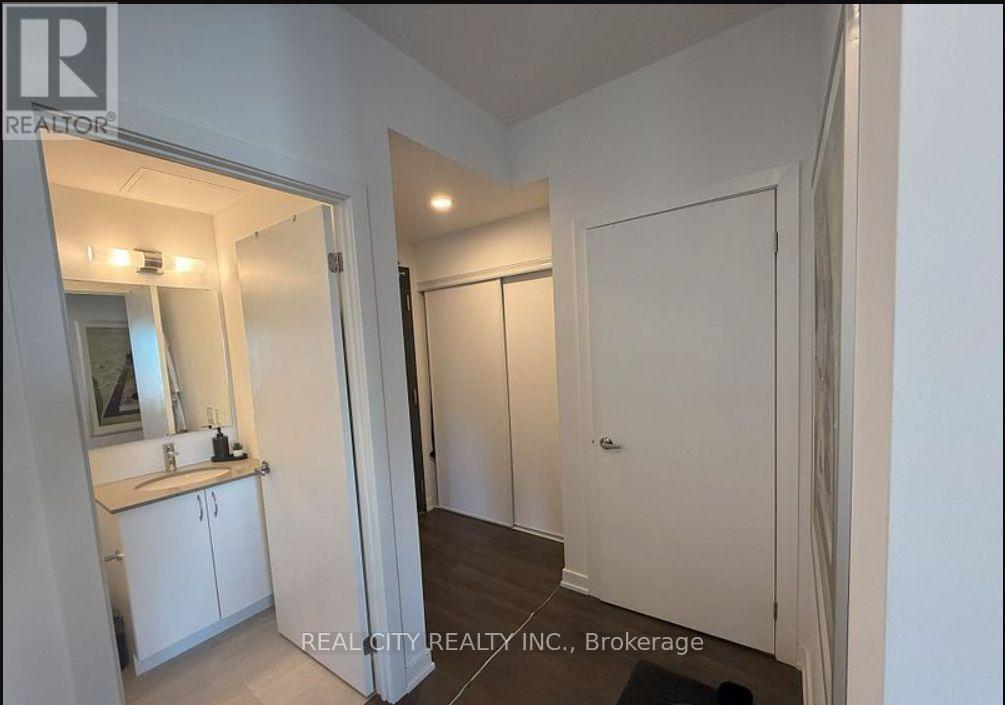 Photo 7 of 409 56 Lakeside Terrace, Barrie ON