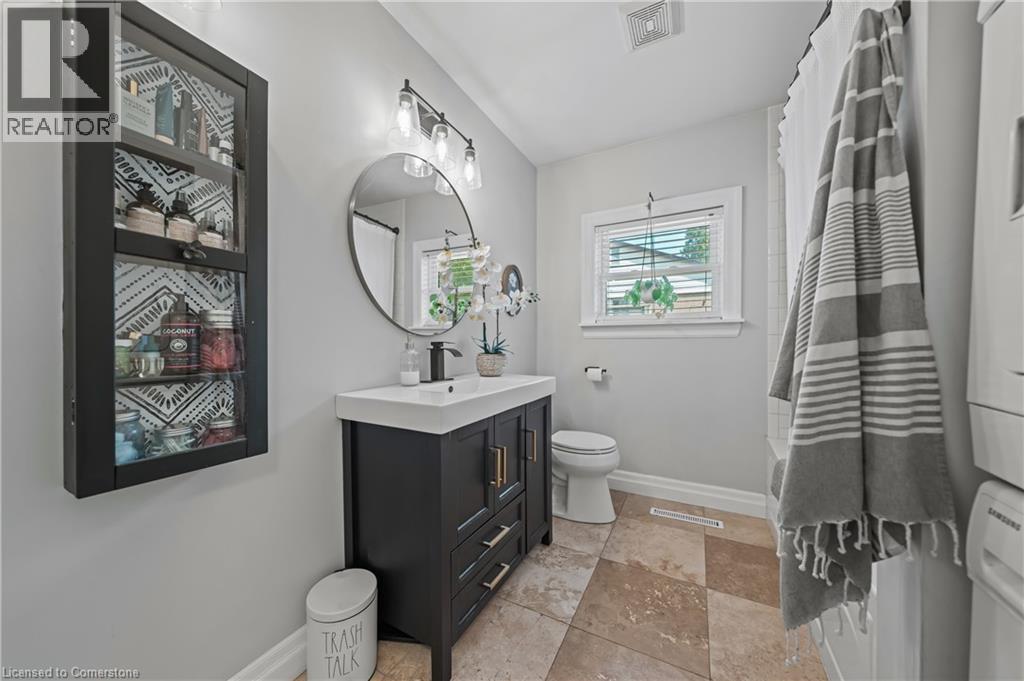 Photo 42 of 97 Berkley Road, Cambridge ON