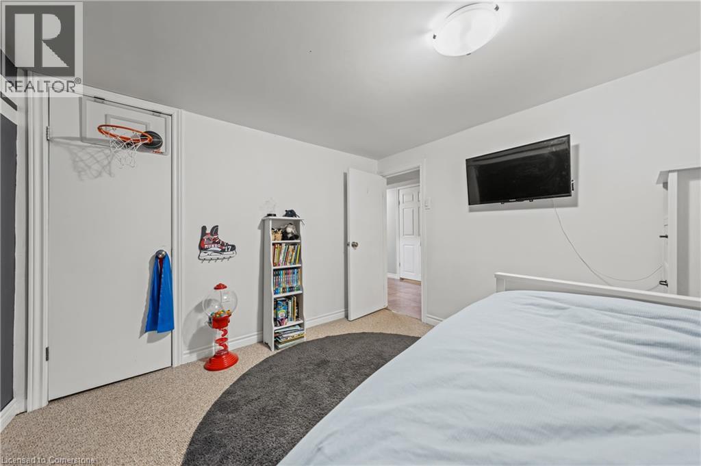 Photo 50 of 97 Berkley Road, Cambridge ON