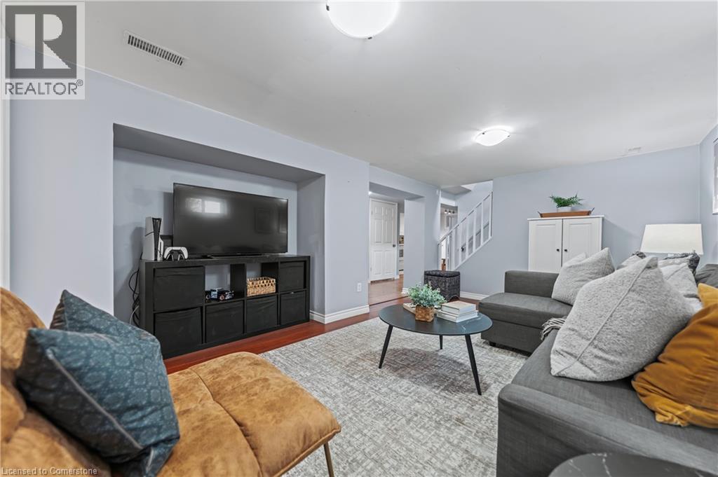 Photo 7 of 97 Berkley Road, Cambridge ON