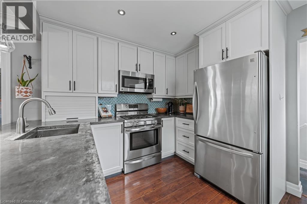 Photo 9 of 97 Berkley Road, Cambridge ON