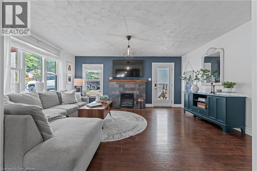 Photo 39 of 97 Berkley Road, Cambridge ON