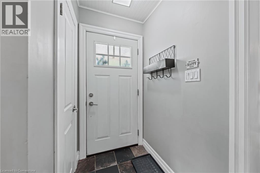 Photo 12 of 97 Berkley Road, Cambridge ON