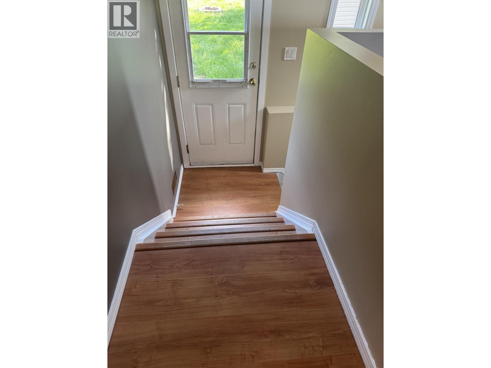 12 RALSTON DRIVE, Mackenzie