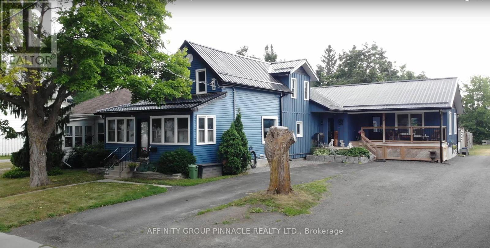 Photo 2 of 3 Duke Street, Kawartha Lakes ON
