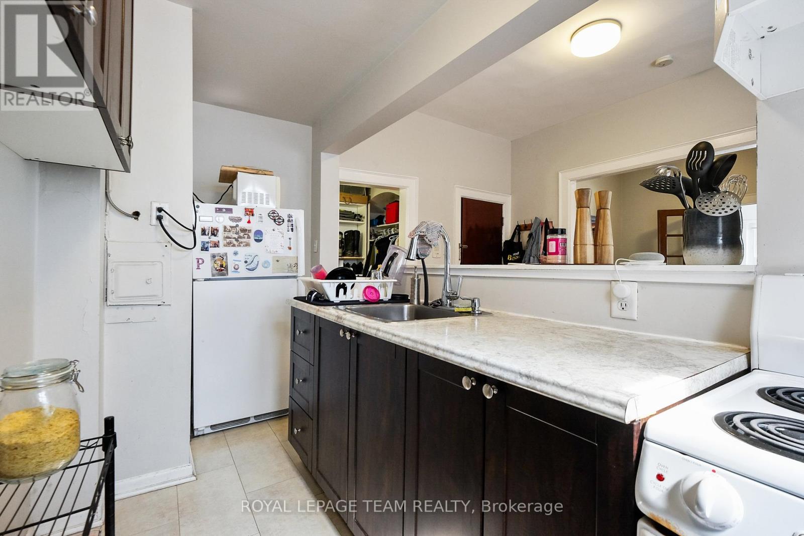 Photo 18 of 305 Waverley Street, Ottawa ON