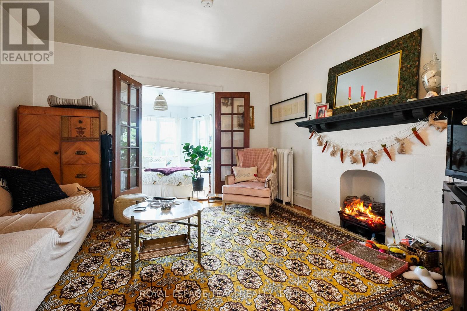 Photo 37 of 305 Waverley Street, Ottawa ON
