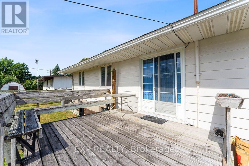 Photo 30 of 2536 Roman Avenue, Ottawa ON