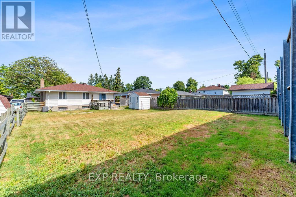 Photo 1 of 2536 Roman Avenue, Ottawa ON