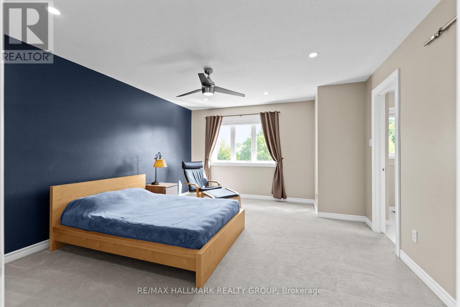 Photo 26 of 2213 Brockstone Crescent, Ottawa ON