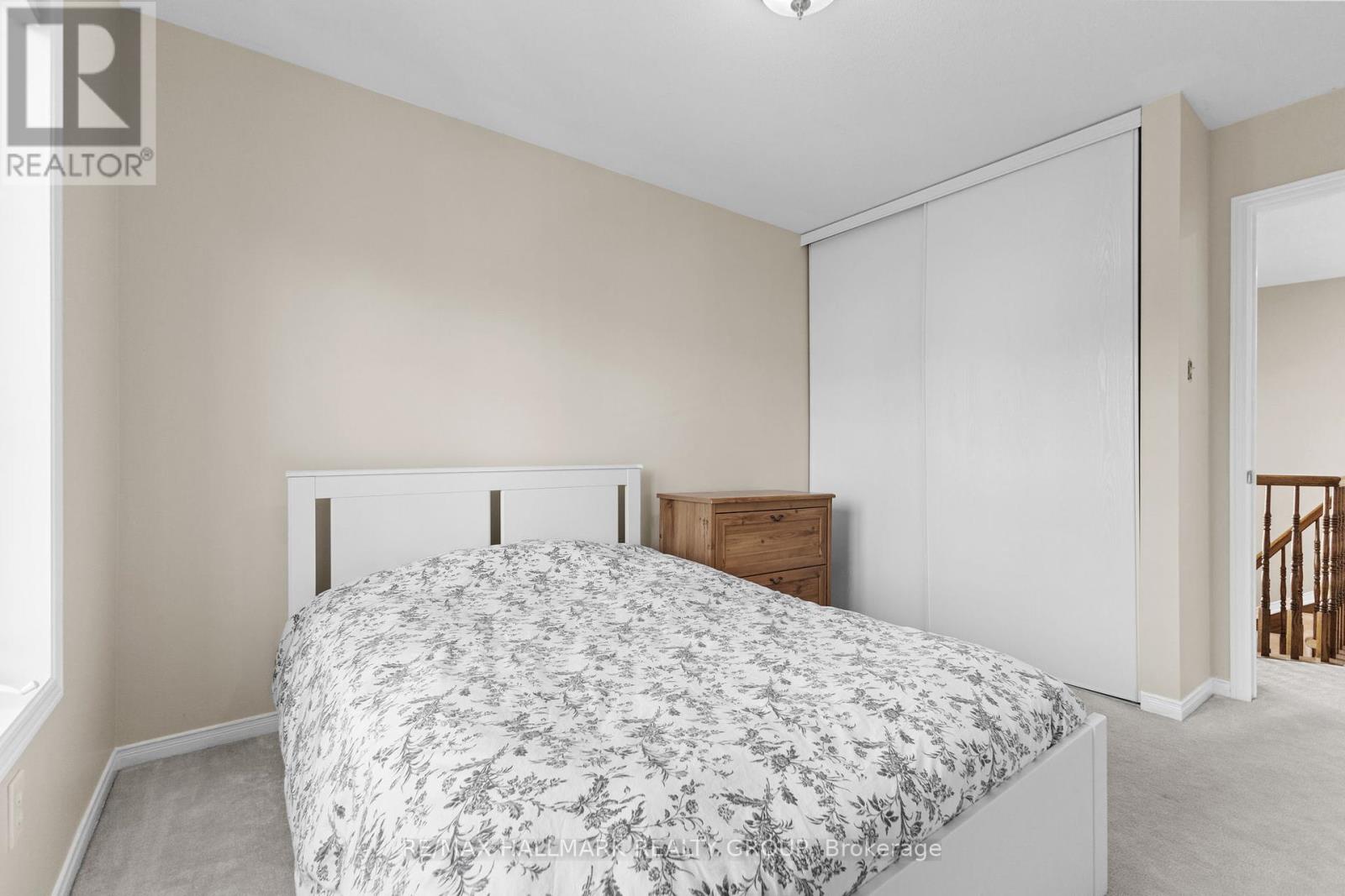 Photo 25 of 2213 Brockstone Crescent, Ottawa ON