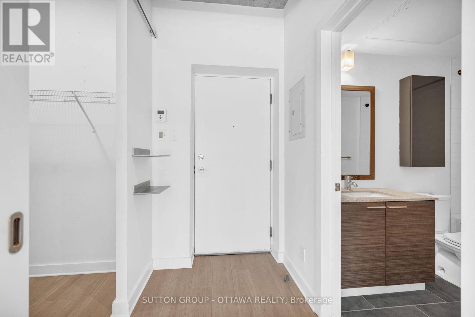 Photo 7 of 602 354 Gladstone Avenue, Ottawa ON