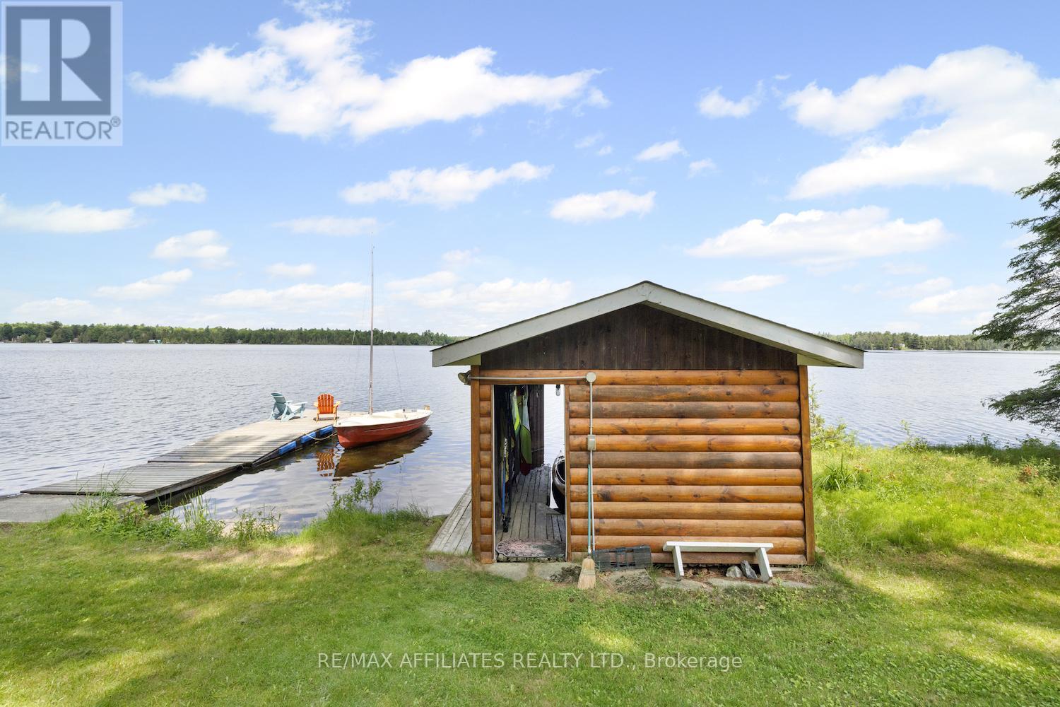 Photo 24 of 1094 Snye Road, Lanark Highlands ON