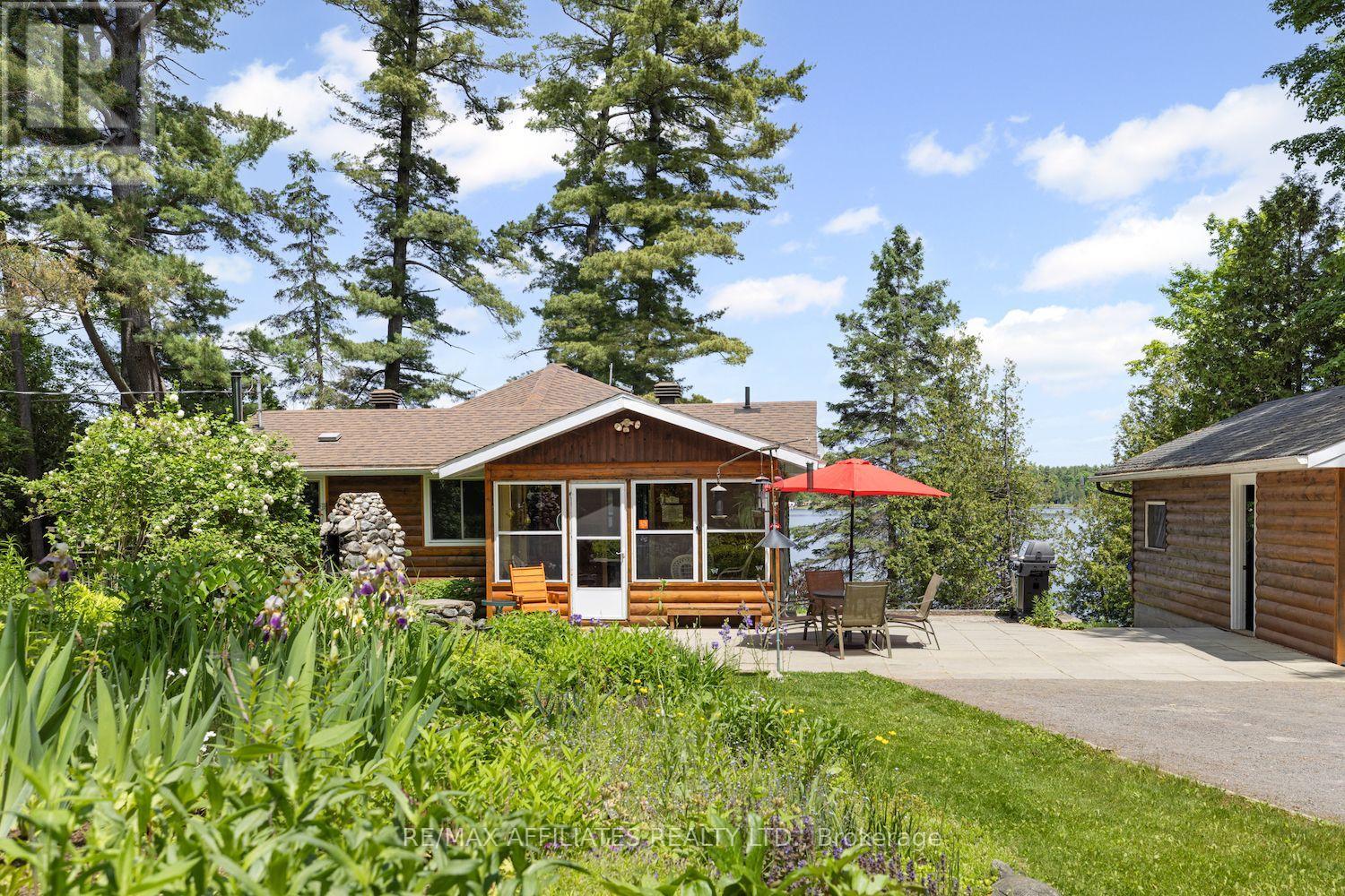 Photo 49 of 1094 Snye Road, Lanark Highlands ON