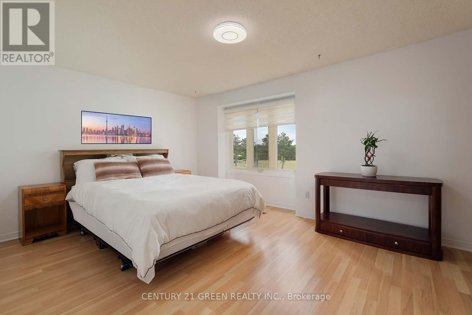 Photo 19 of 48 3460 South Millway, Mississauga ON