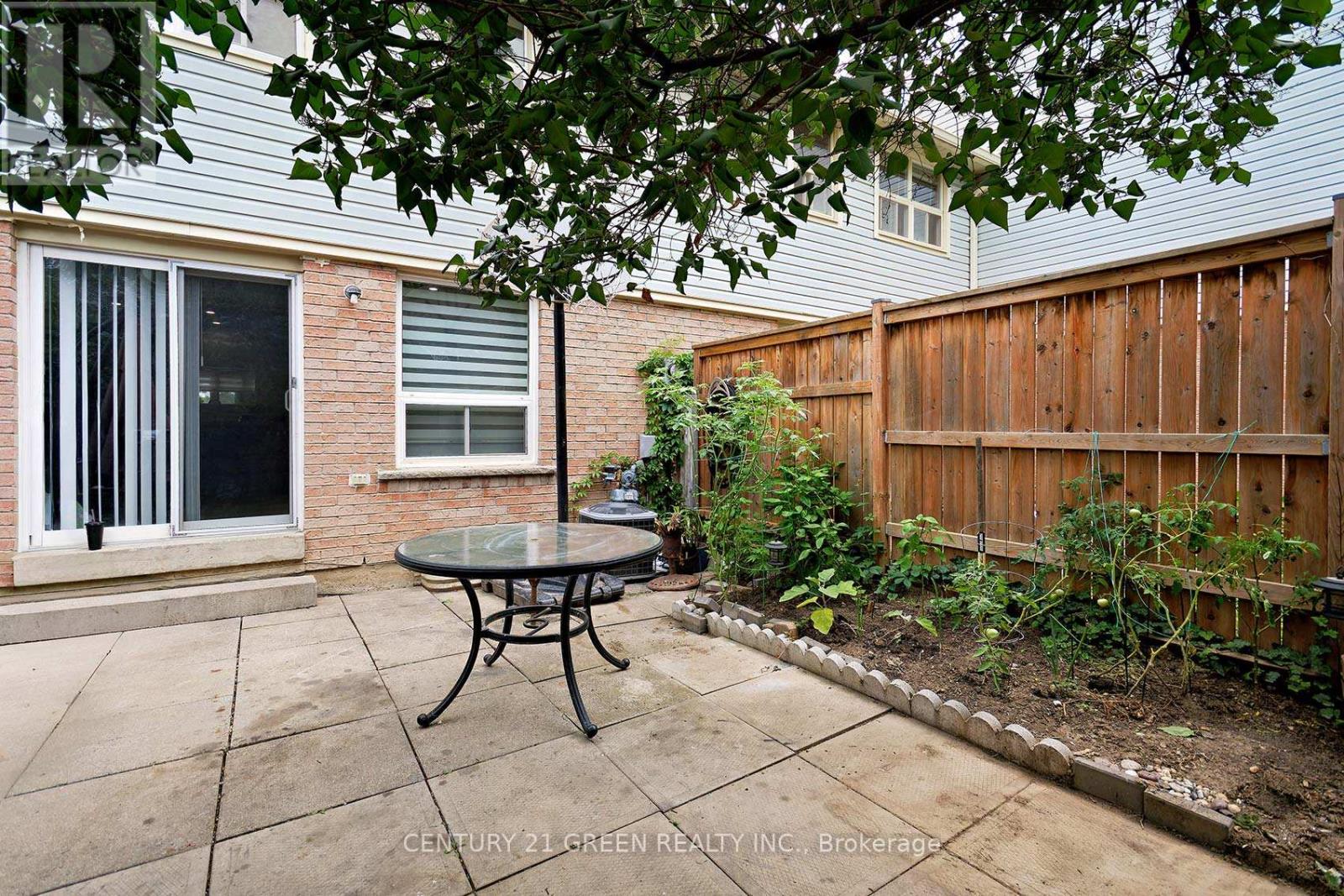 Photo 9 of 48 3460 South Millway, Mississauga ON