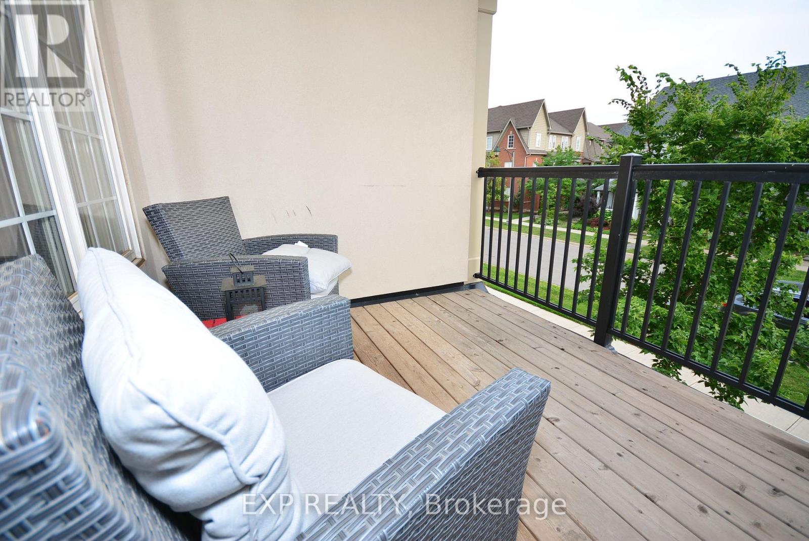 Photo 20 of 19 113 Georgian Drive, Oakville ON