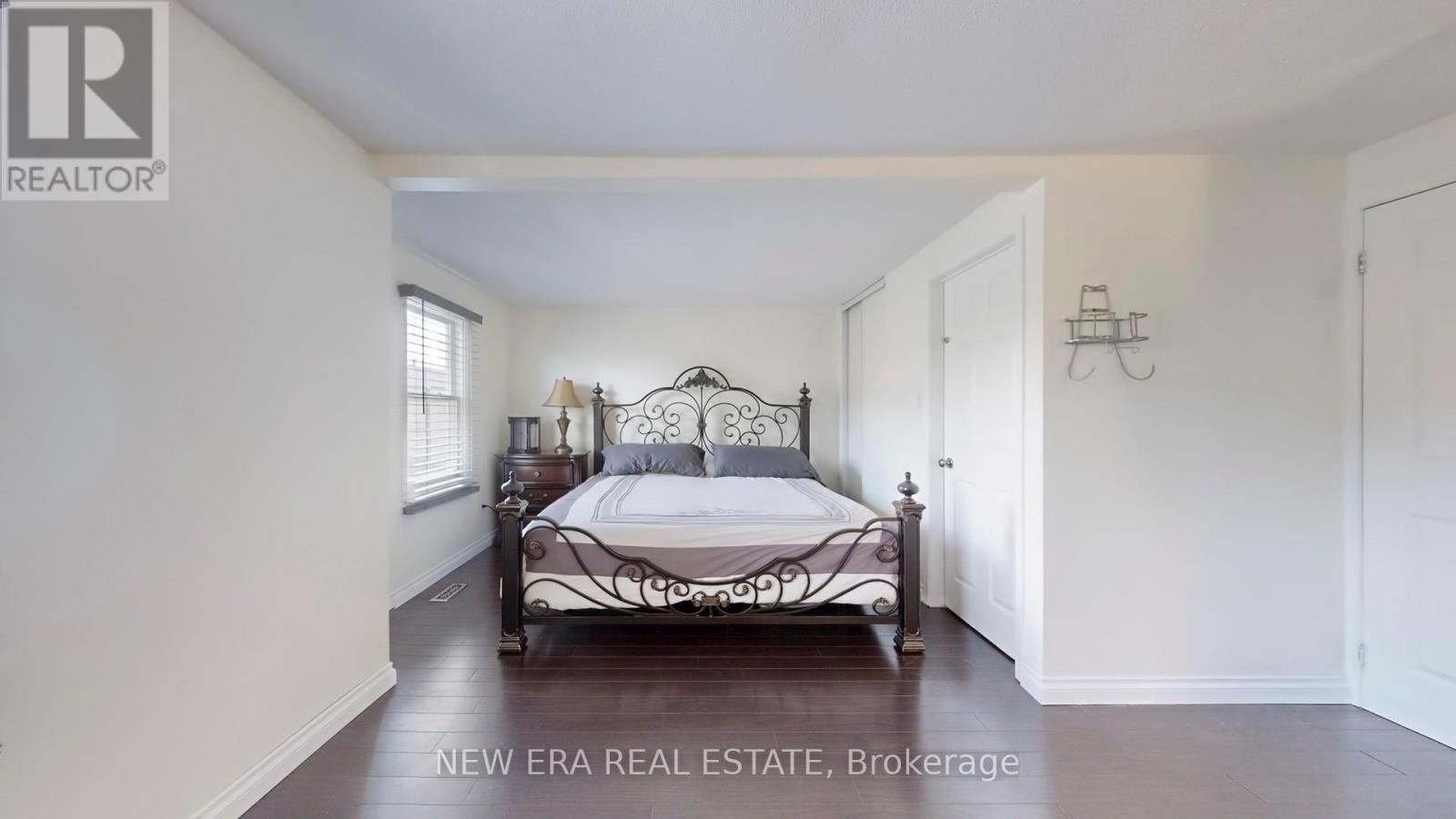 Photo 33 of 34 7340 Copenhagen Road, Mississauga ON