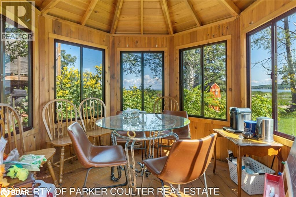 Photo 11 of 121 Maskinonge Road, Victoria Harbour ON