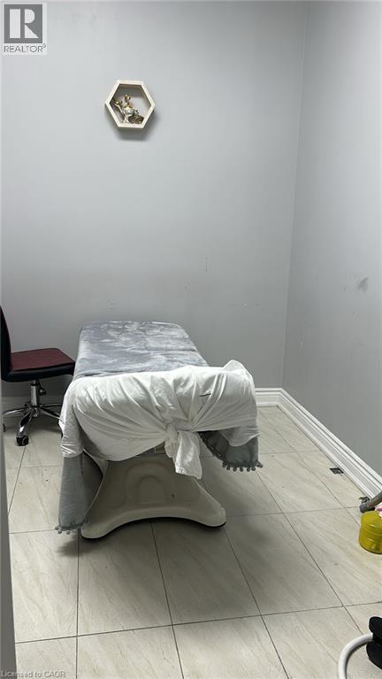 Photo 8 of 370 Eastbridge Boulevard Unit 6 B, Waterloo ON