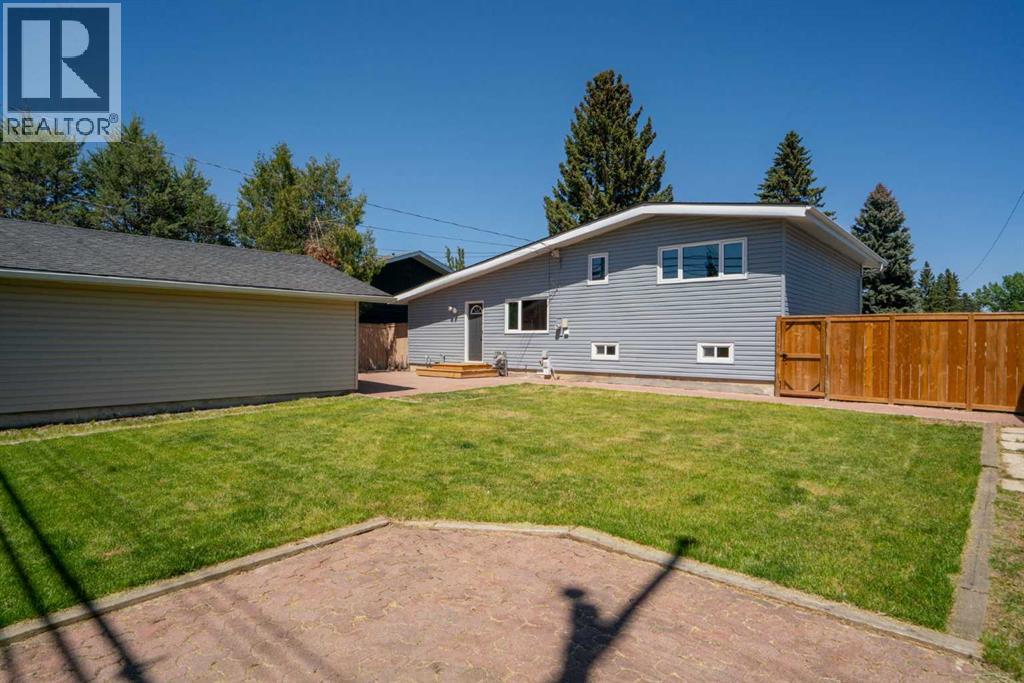 Photo 40 of 1039 Lake Bonavista Drive Se, Calgary AB