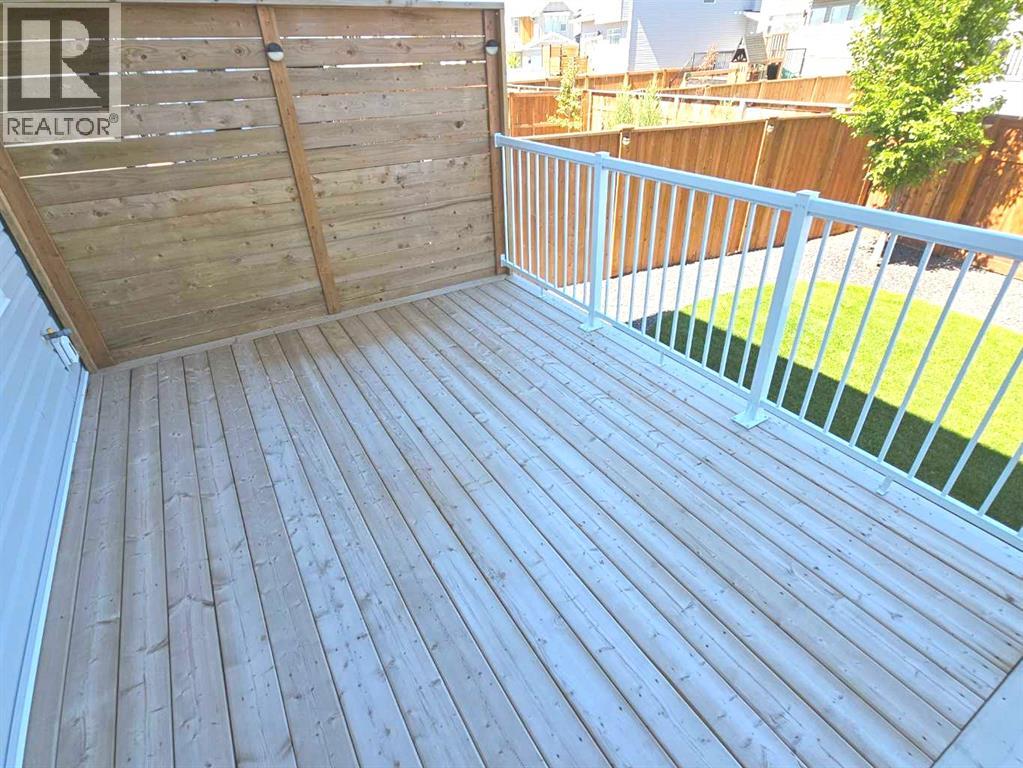 Photo 16 of 119 Goldenrod Road W, Lethbridge AB