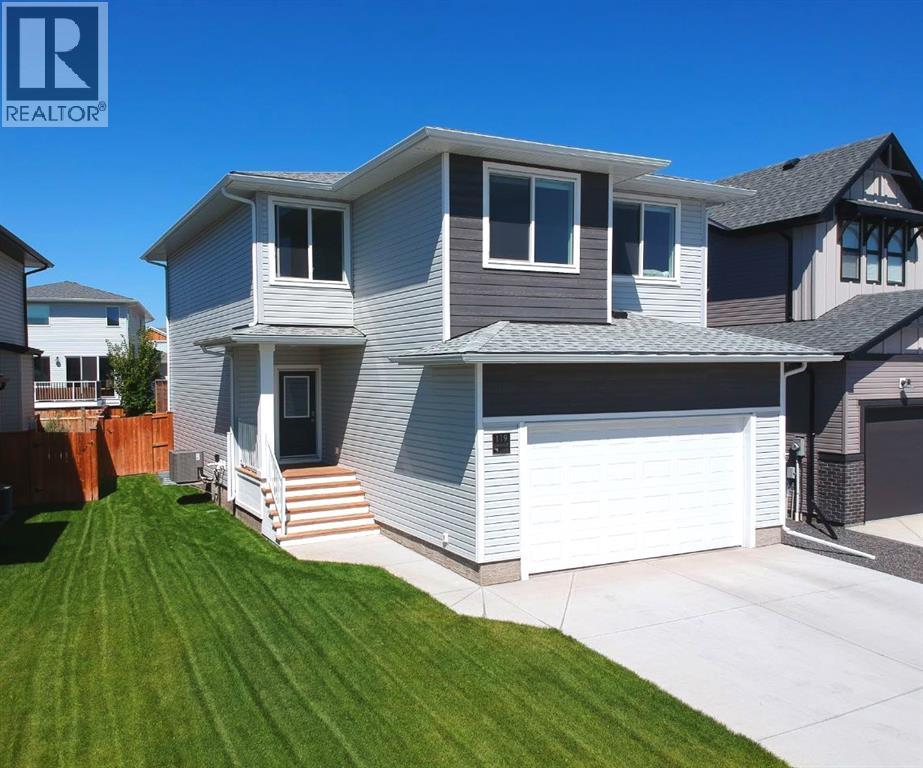 Photo 21 of 119 Goldenrod Road W, Lethbridge AB