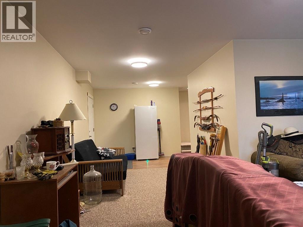 4045 Vale Avenue, Grand Forks