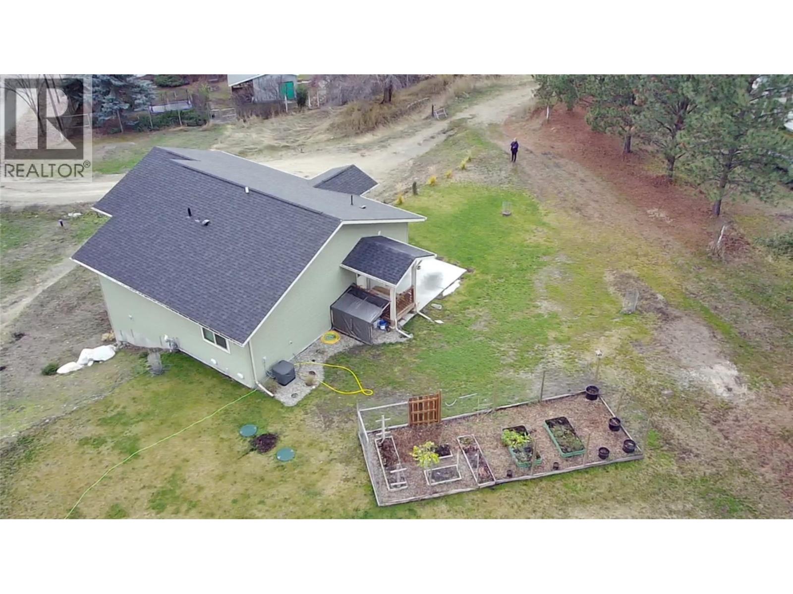 4045 Vale Avenue, Grand Forks