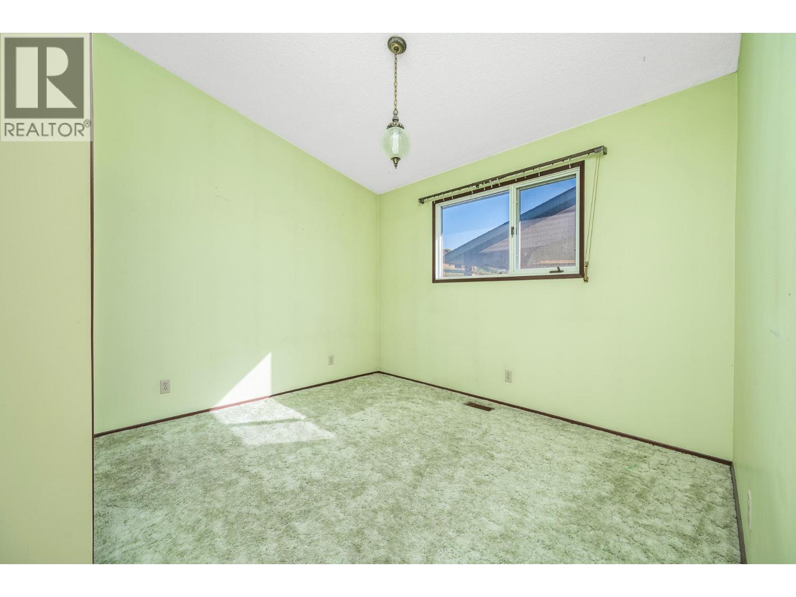 Photo 7 of 7096 Appaloosa Way, Vernon BC