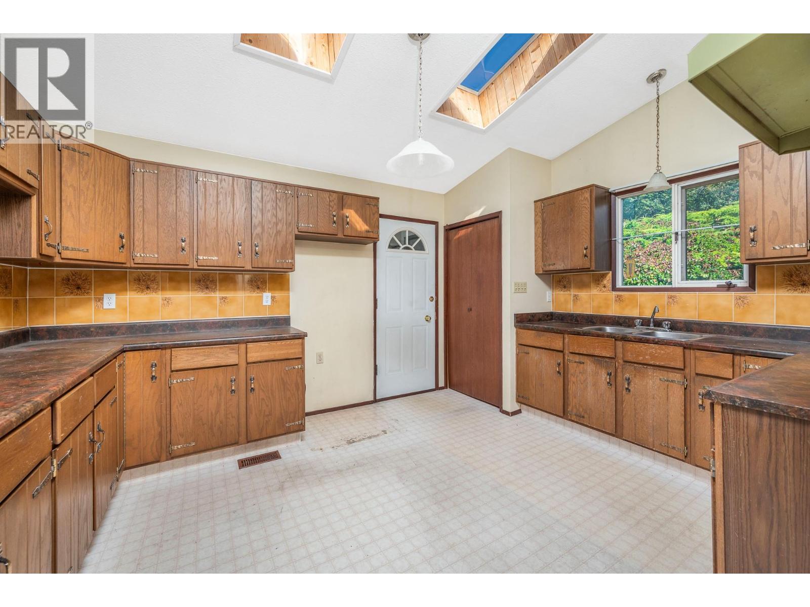 Photo 33 of 7096 Appaloosa Way, Vernon BC