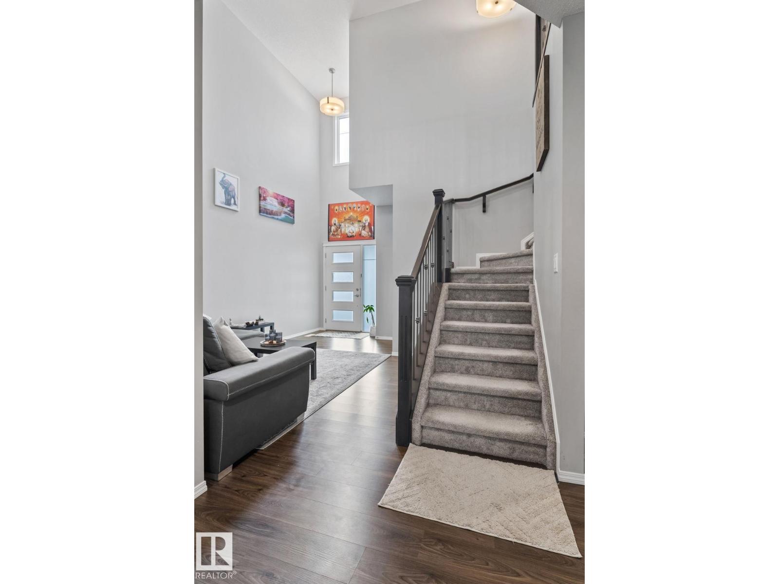 Photo 47 of 1643 14 St Nw, Edmonton AB