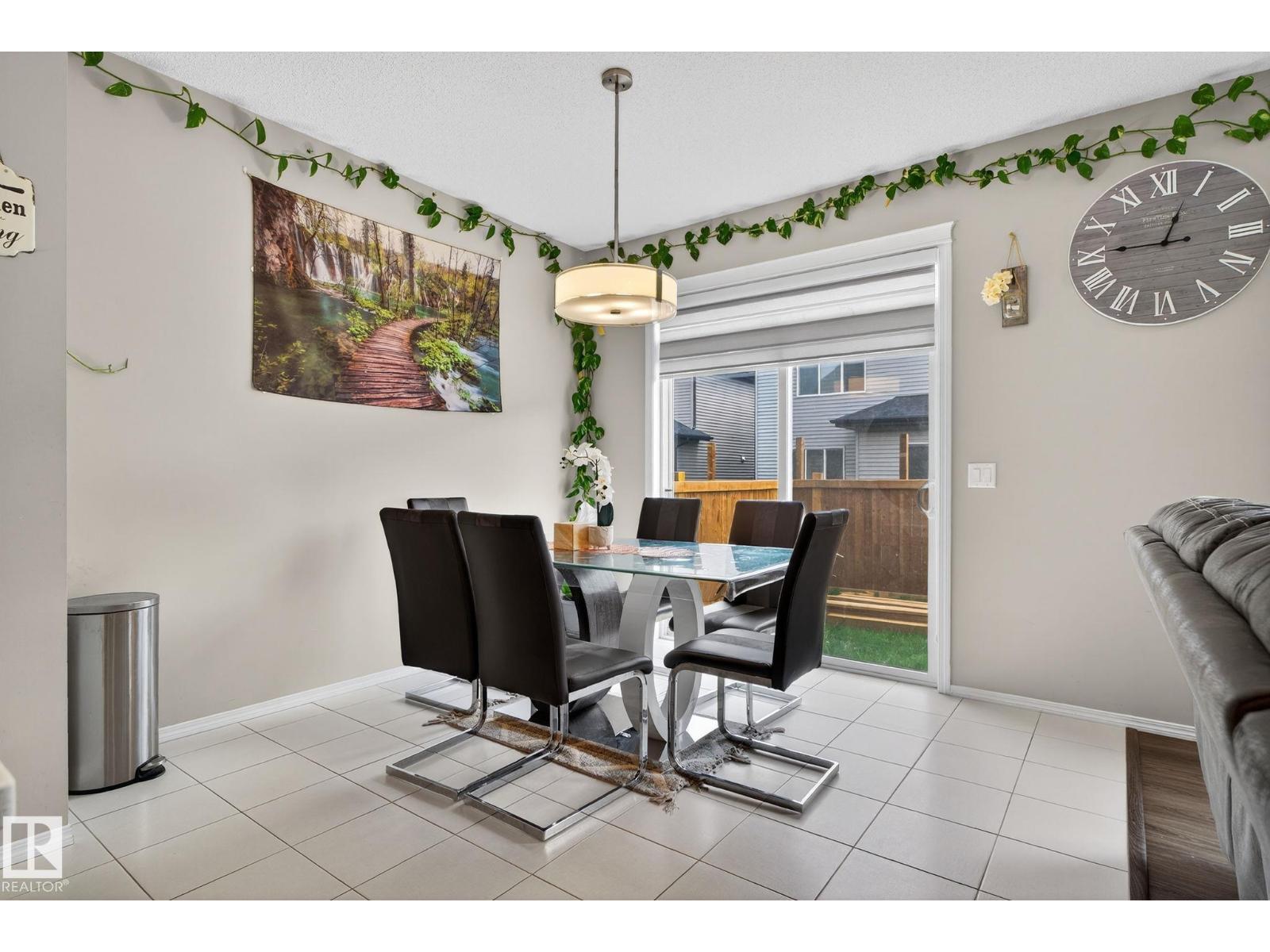Photo 39 of 1643 14 St Nw, Edmonton AB