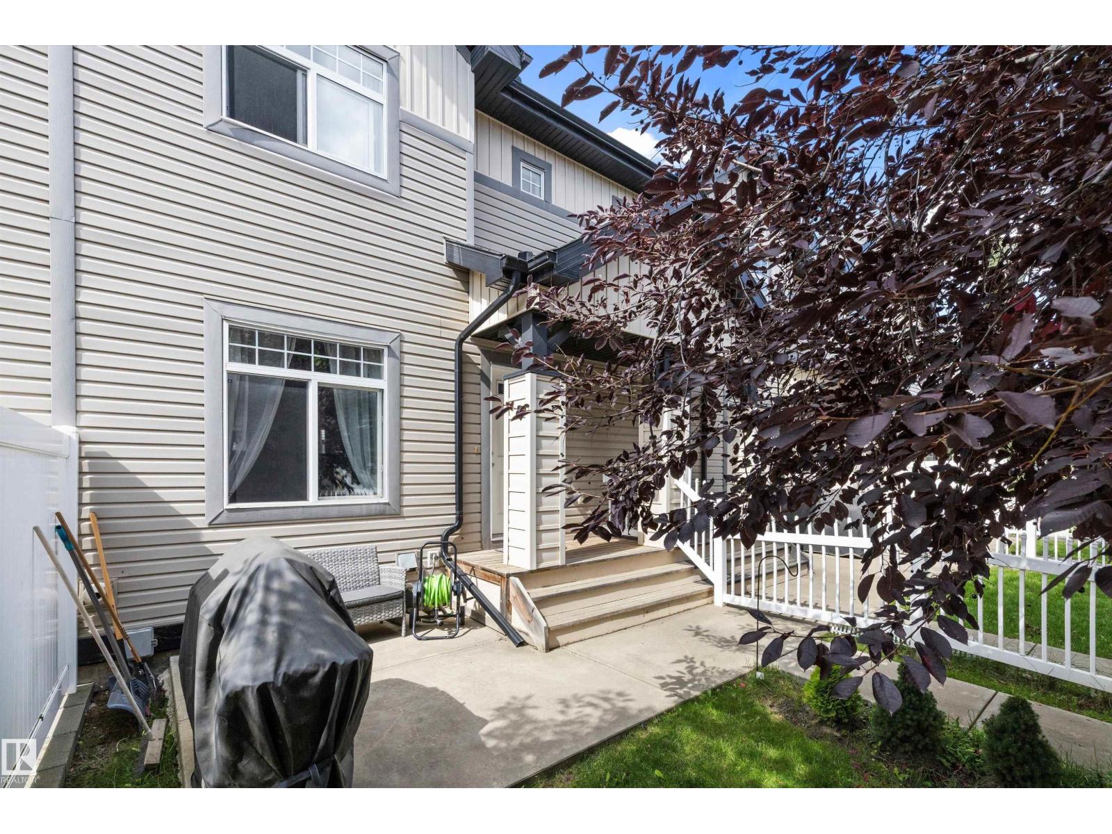 Photo 17 of 16 465 Hemingway Rd Nw, Edmonton AB
