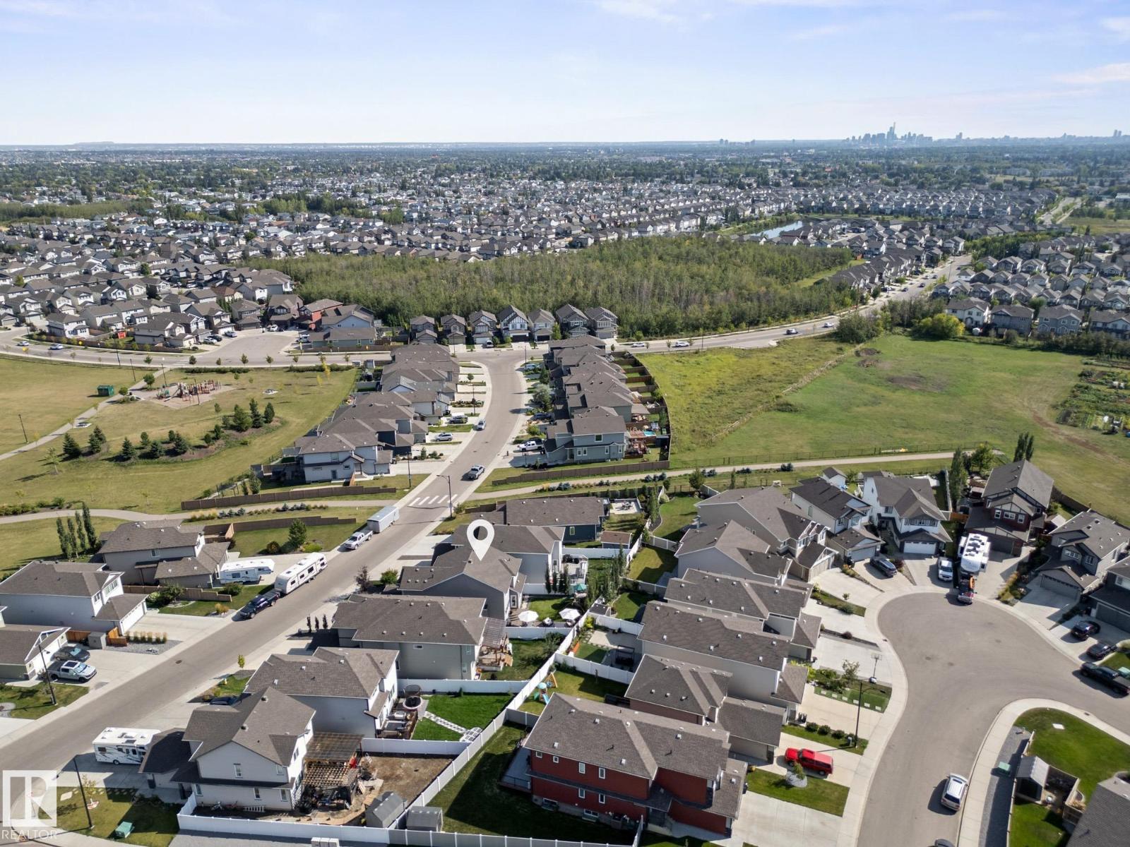 Photo 57 of 17560 122 St Nw, Edmonton AB