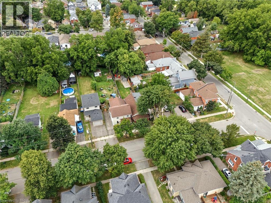 Photo 27 of 7 Superior Street, Brantford ON