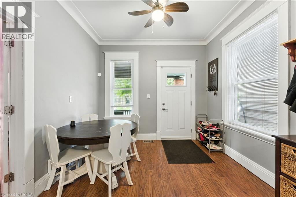 Photo 5 of 7 Superior Street, Brantford ON