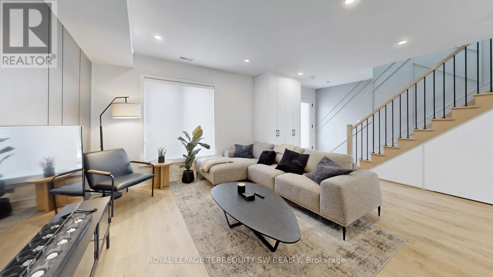 Photo 27 of Coach House 144 Dovercourt Road, Toronto ON