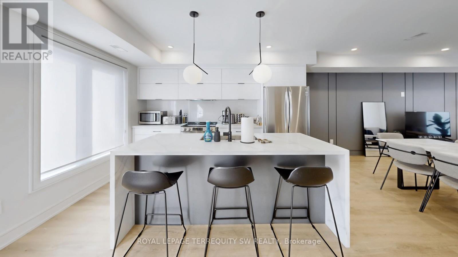 Photo 14 of Coach House 144 Dovercourt Road, Toronto ON